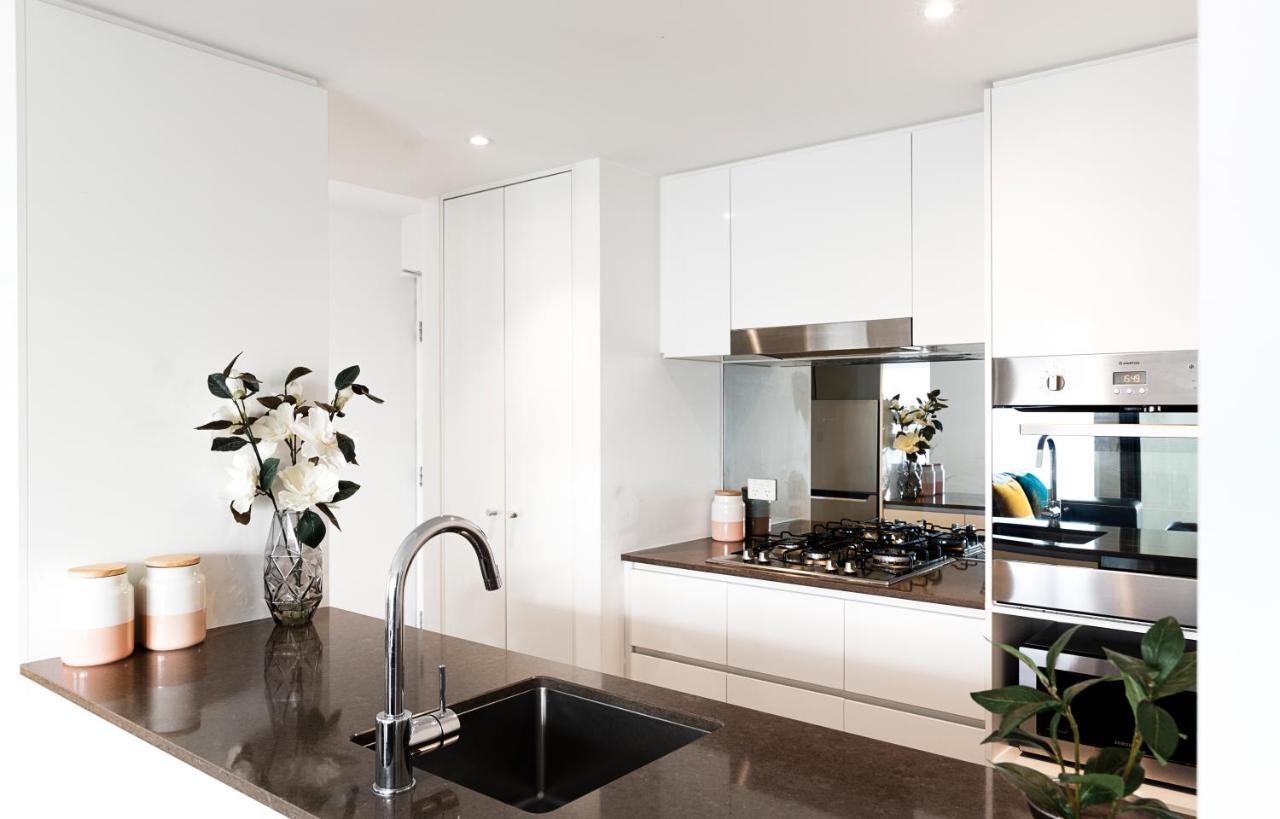Rnr Serviced Apartments North Melbourne Exterior foto