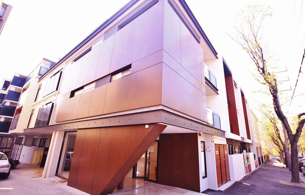 Rnr Serviced Apartments North Melbourne Exterior foto